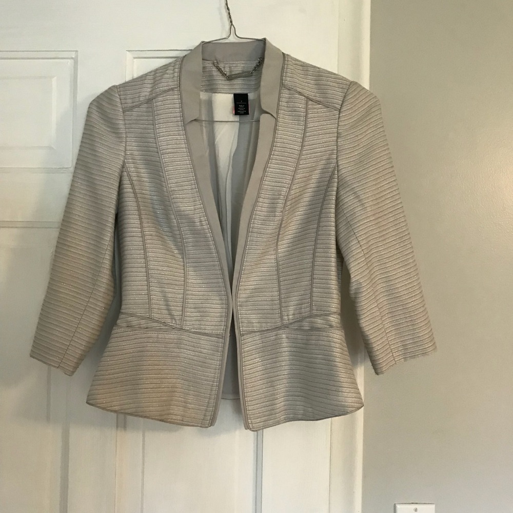 White House black-market silver and white blazer